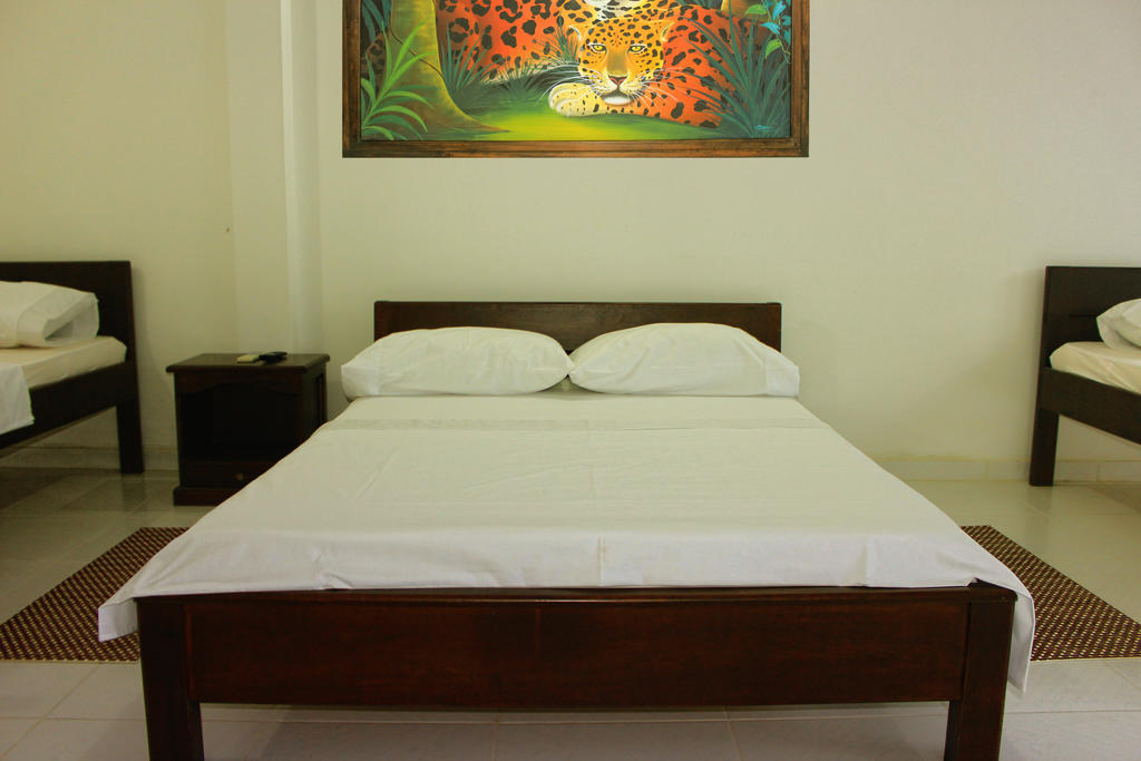 Casa Hotel Maune Leticia Room photo