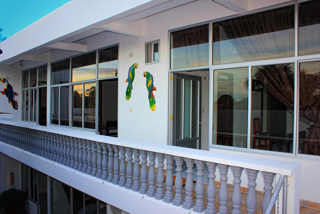 Casa Hotel Maune Leticia Exterior photo