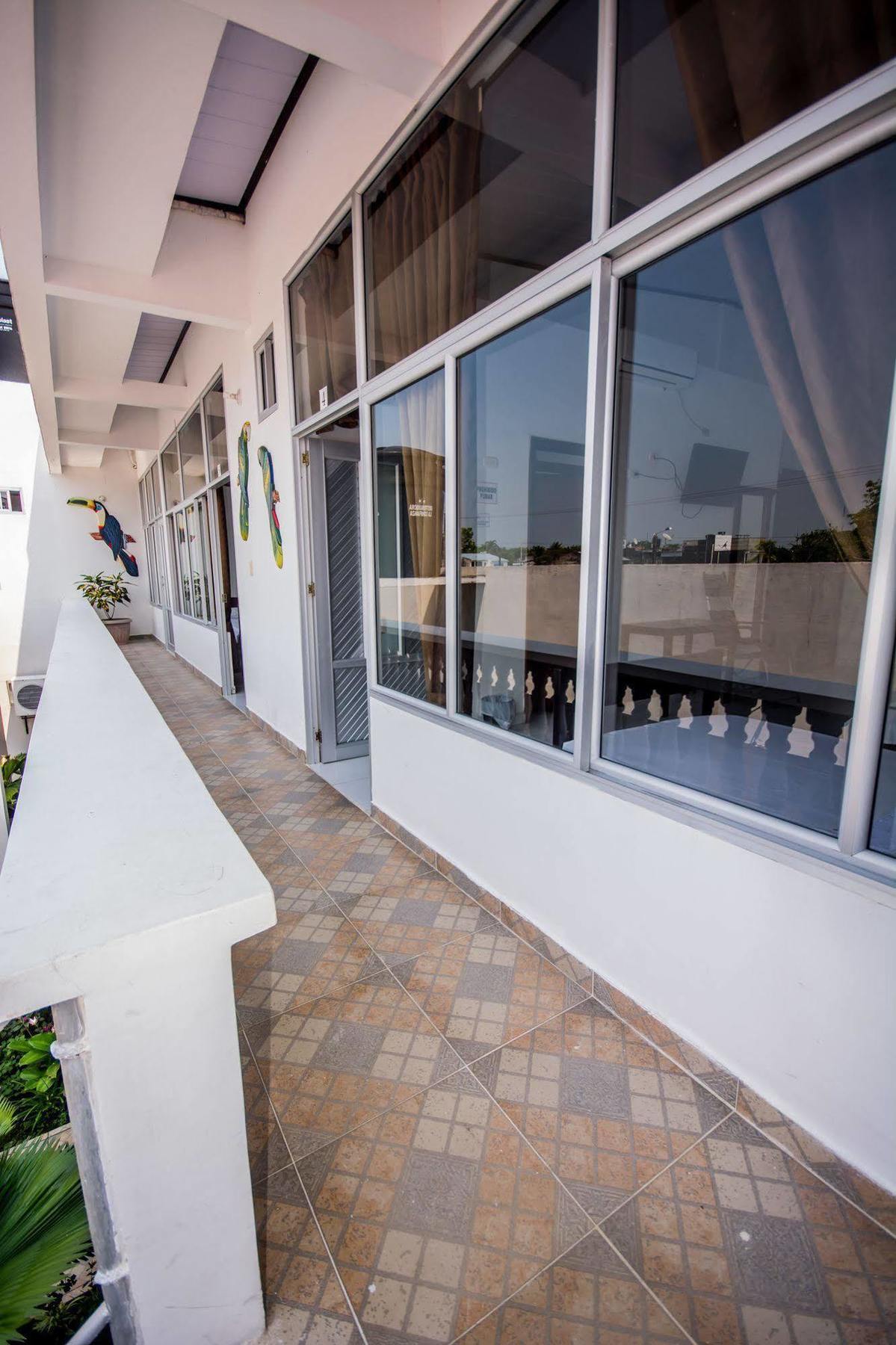 Casa Hotel Maune Leticia Exterior photo
