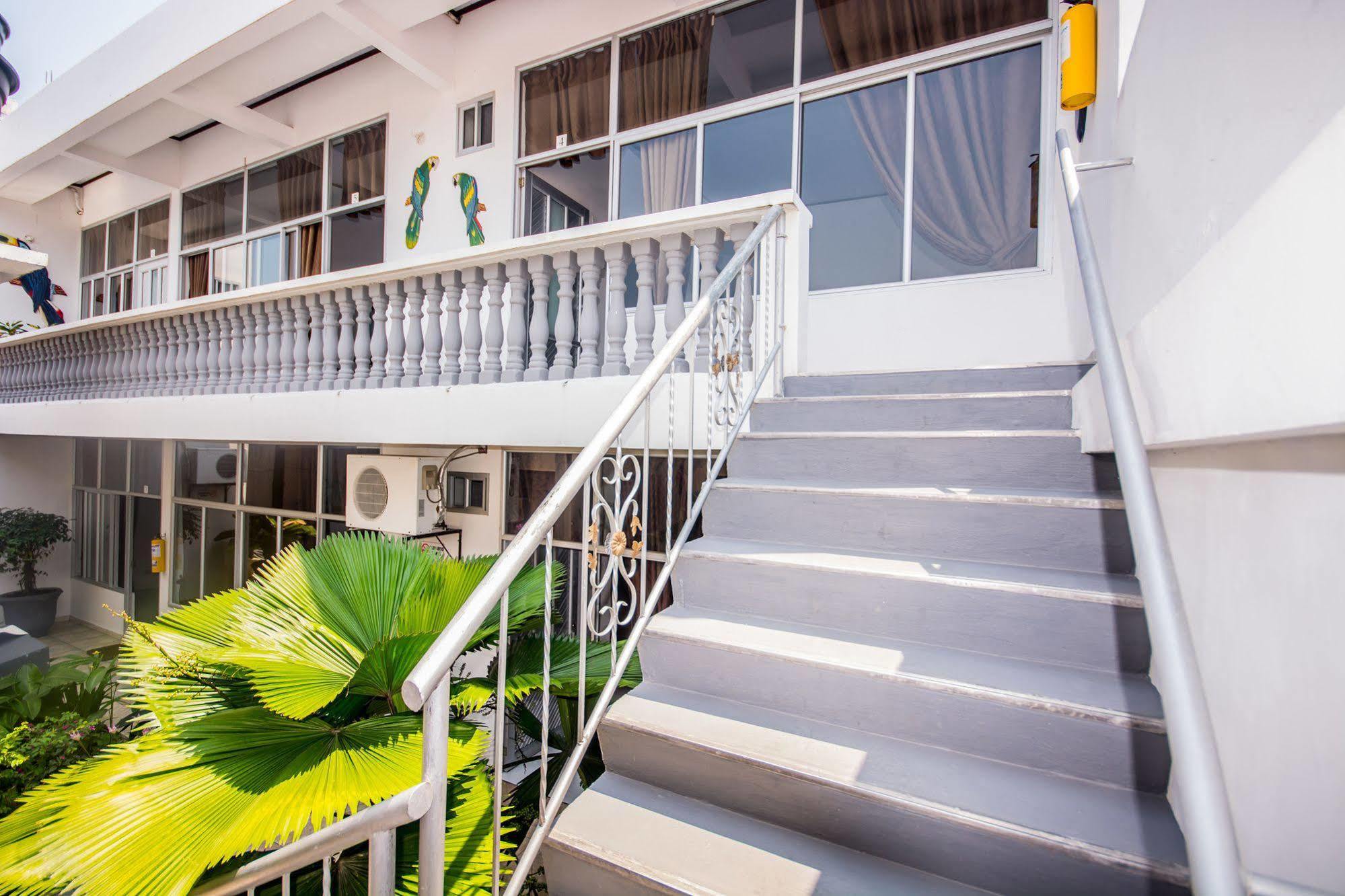 Casa Hotel Maune Leticia Exterior photo