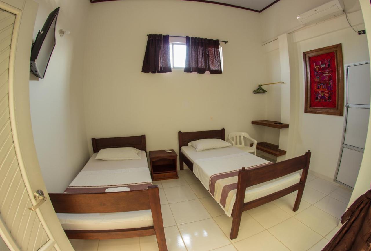 Casa Hotel Maune Leticia Exterior photo